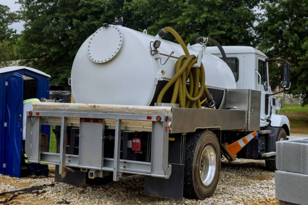 Best Portable toilet rental cost  in Lemont, IL